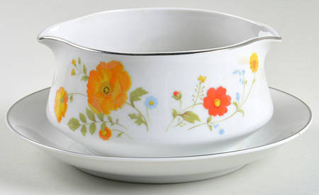Spring Song Gravy Boat with Attached Underplate