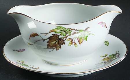Autumn Gravy Boat with Attached Underplate