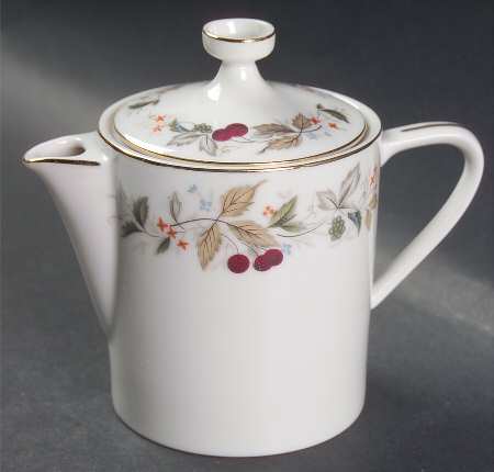 Imperial Brewster Creamer & Lid