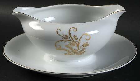Carlton Round Gravy Boat/Attached Underplate by Wentworth