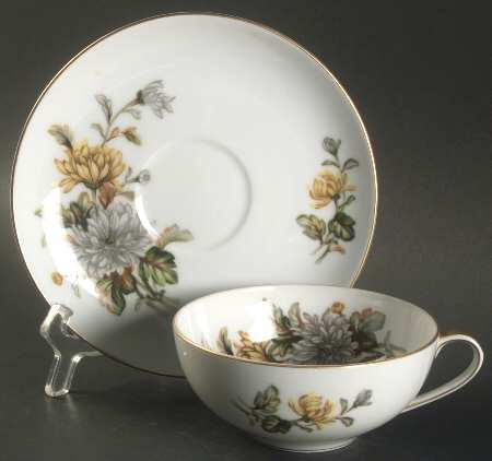 Chrysanthemum Flat Cup & Saucer Set