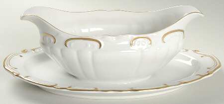 Coronet Gravy Boat with Attached Underplate