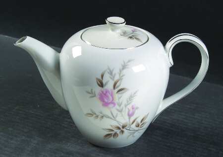 Elizabeth Teapot & Lid