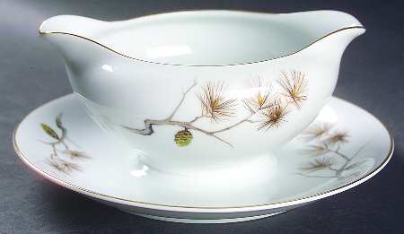 Golden Pine Gravy Boat with Attached Underplate