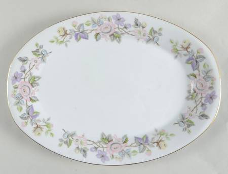 Lynnewood 14" Oval Serving Platter