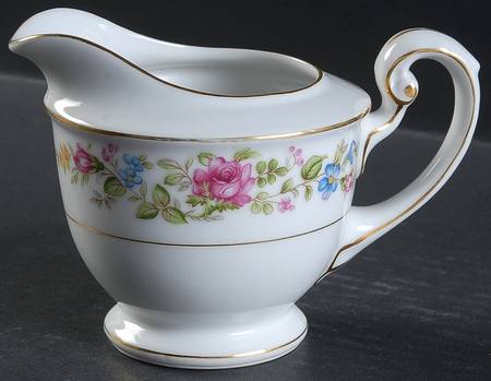 Montclair Creamer