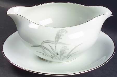 Silver Wheat Gravy Boat with Attached Underplate