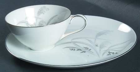 Silver Wheat Snack Plate & Cup Set