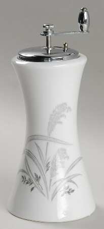 Silver Wheat Pepper Mill