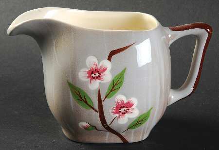 Birchwood Gray Creamer