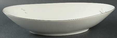 WIG13 13" Oval Vegetable Bowl