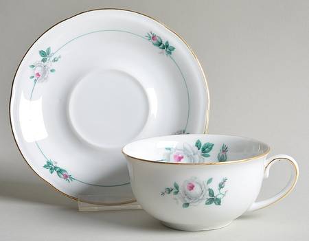 WIG153 Flat Cup & Saucer Set