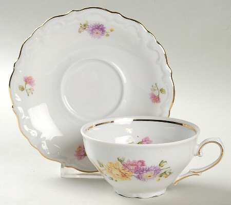 WIG38 Flat Cup & Saucer Set
