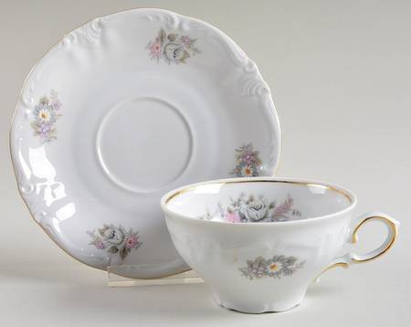 WIG44 Flat Cup & Saucer Set