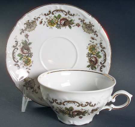 WIG58 Flat Cup & Saucer Set