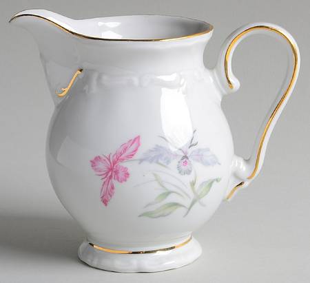 WIG8 Creamer
