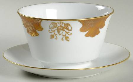 WIG82 Gravy Boat with Attached Underplate