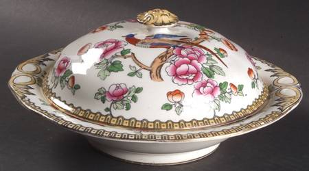 Pheasant (Smooth) Round Covered Vegetable by F Winkle