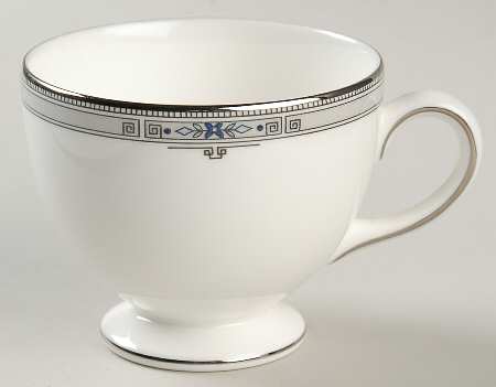 Amherst (Platinum Trim) Leigh Shape Footed Cup