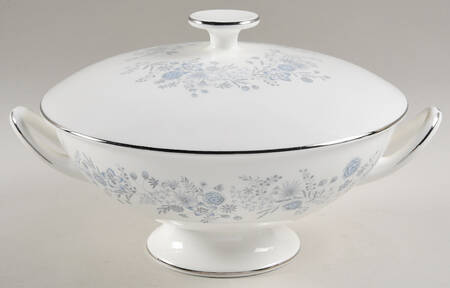 Belle Fleur Round Covered Vegetable