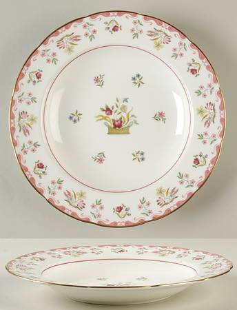 Bianca (Williamsburg Mark) Large Rim Soup Bowl