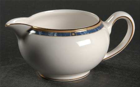 Cantata 146 Shape Creamer