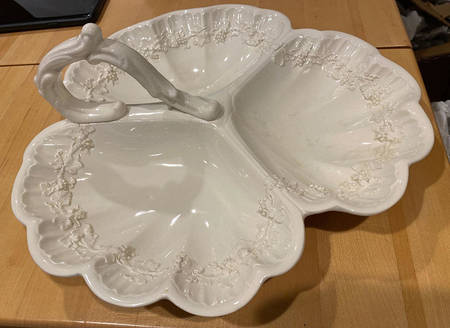 Cream Color on Cream Color (Shell Edge) 3-Part Relish with Center Ceramic Handle