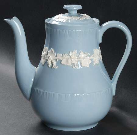 Cream Color on Lavender (Shell Edge) Coffee Pot & Lid