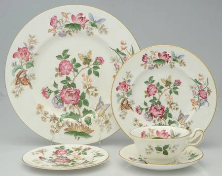 Charnwood (Bone) 40 Piece Estate Set