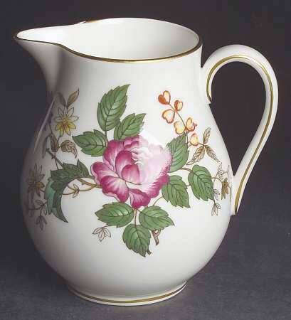 Charnwood (Bone) Creamer