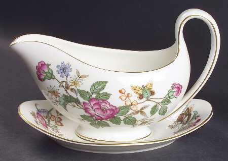 Gravy Boat & Underplate