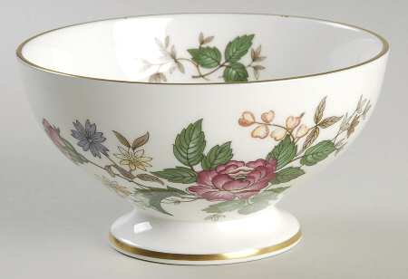 Charnwood (Bone) Cranberry Bowl