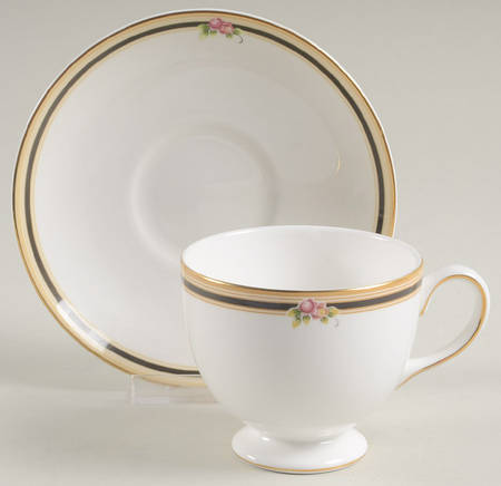Clio Leigh Shape Footed Cup & Saucer Set