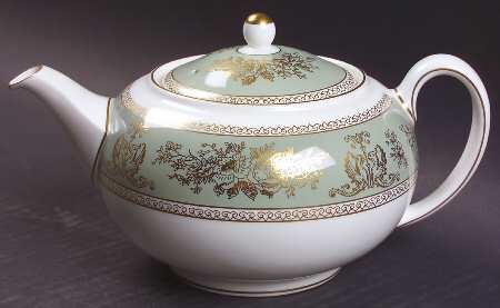 Columbia Sage Green Rim Small Teapot & Lid