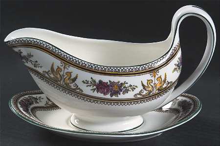 Columbia White (Center Medallion, Green Trim) Gravy Boat & Underplate