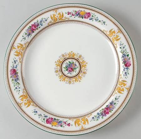 Columbia White (Center Medallion, Green Trim) 13" Chop Plate (Round Platter) by Wedgwood