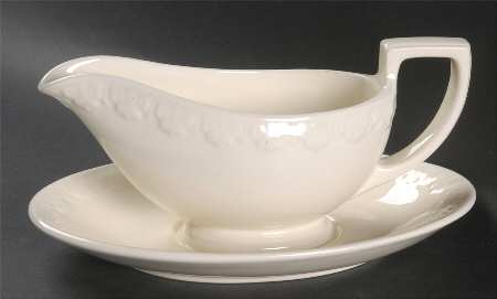 Corinthian Cream Gravy Boat with Attached Underplate