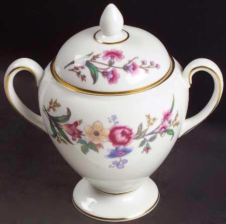 Devon Sprays Globe Shape Sugar Bowl & Lid