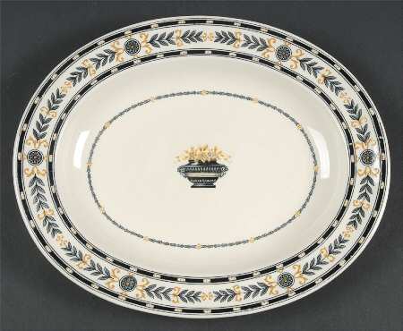 The Etruria (Black Laurel) 10" Oval Serving Platter