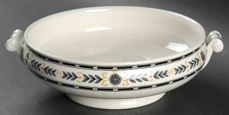 The Etruria (Black Laurel) Oval Vegetable No Lid