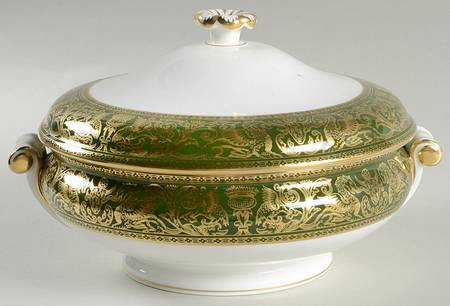 Florentine Dark Green Rim (No Floral Center) Round Covered Vegetable