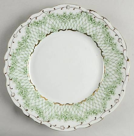 Flora Gold (Gold Vine and Accents) by Wedgwood