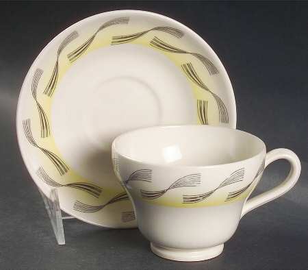 Garden Footed Cup & Saucer Set