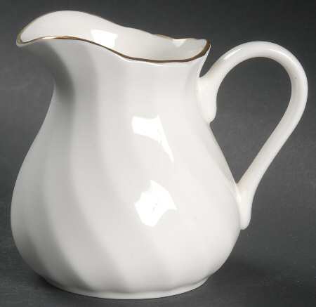 Gold Chelsea Mini Creamer