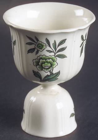 Green Leaf (Queen's Shape) Double Egg Cup