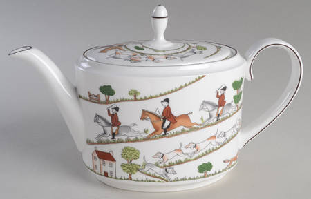 Hunting Scene Teapot & Lid