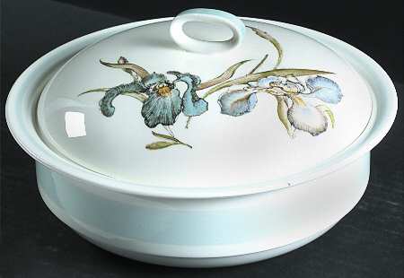 Iris Round Covered Vegetable