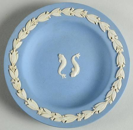 Cream Color on Lavender (Pale Blue) Jasperware 4" Zodiac Pisces Round Tray