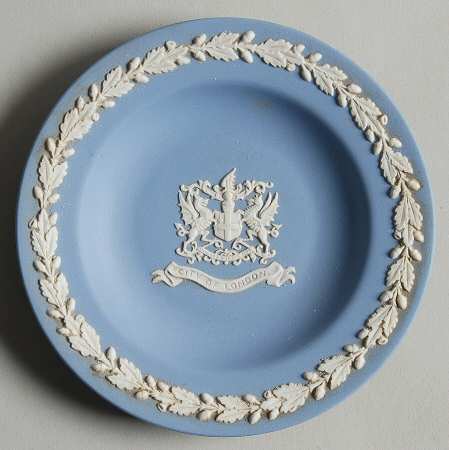 Cream Color on Lavender (Pale Blue) Jasperware Round Landmark Tray