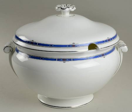Kingsbridge Tureen &  Lid